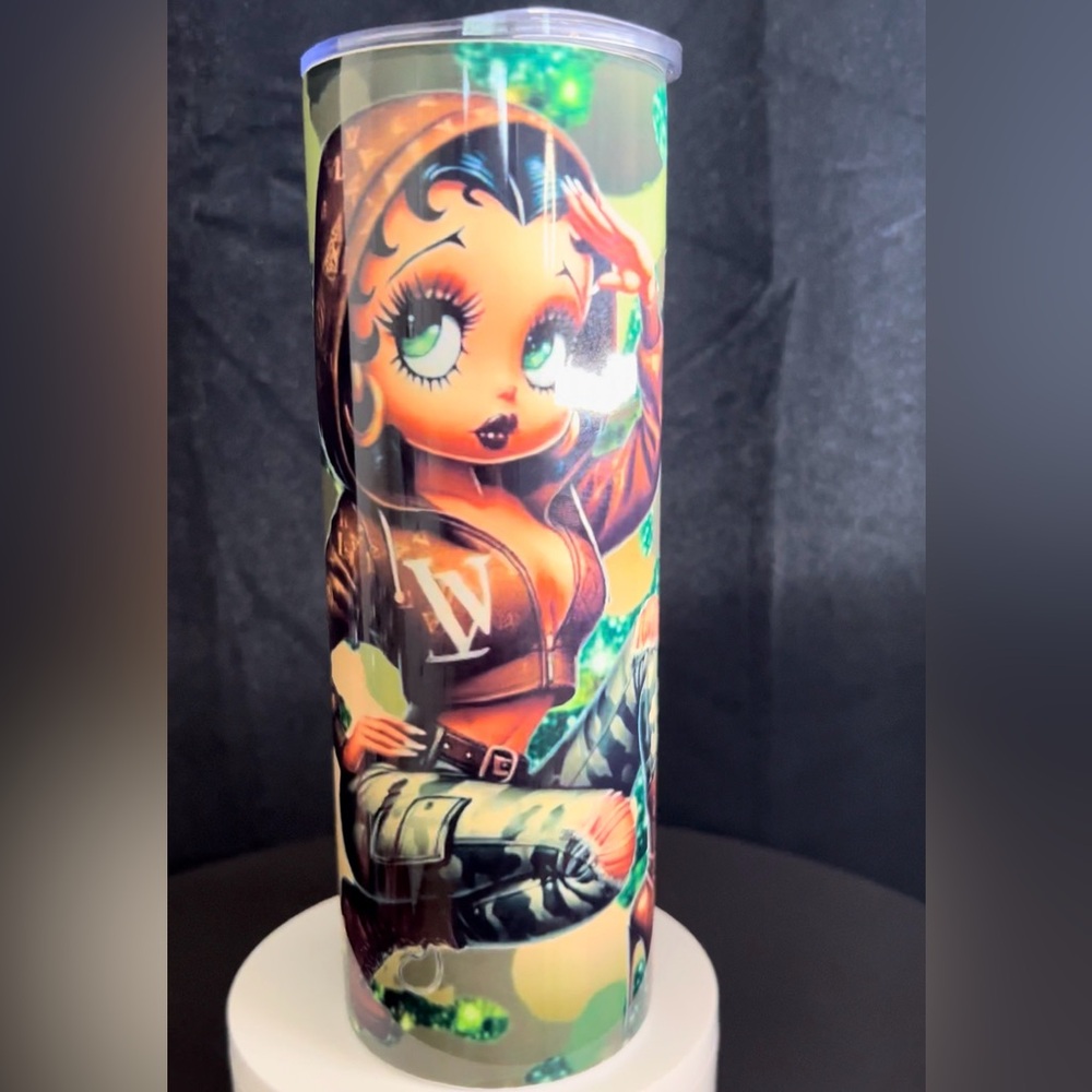 (Handmade)

20oz Stylized Green Betty Boop Girl Art Tumbler - Unbranded